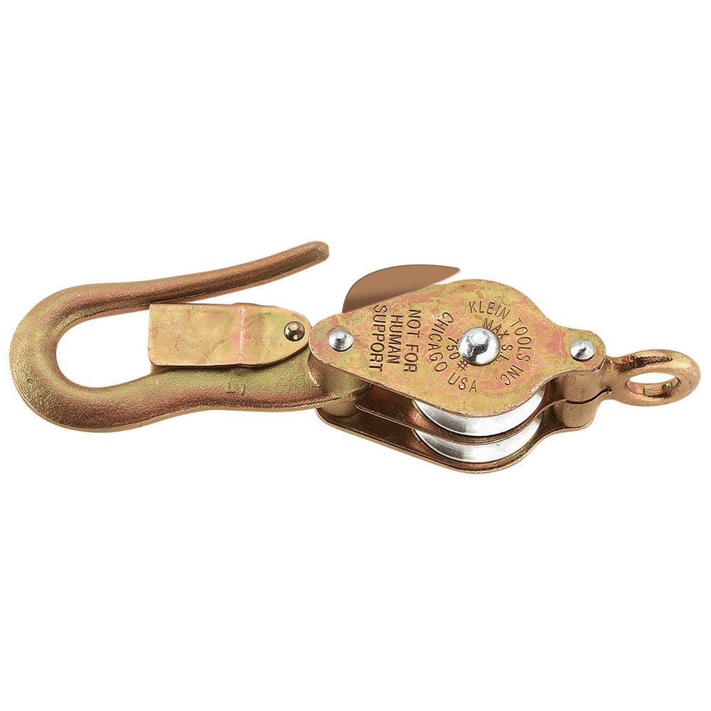 Block with Eye and Nose Extended Over Keeper