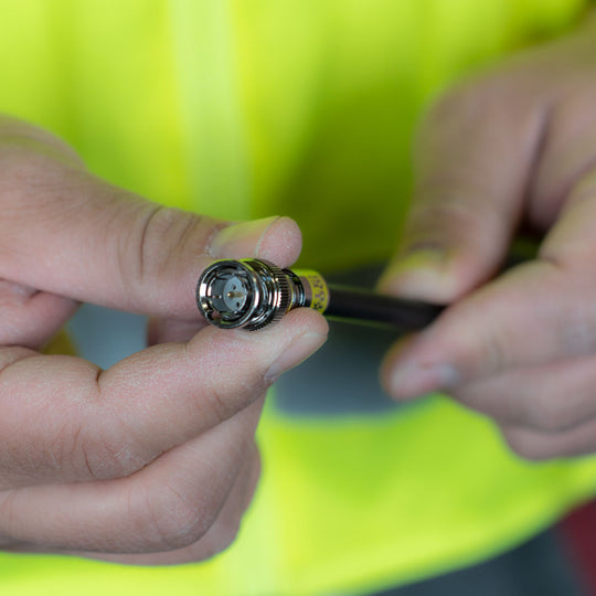 Universal BNC Compression Connectors RG6-R6Q 10-Pack - Image 2